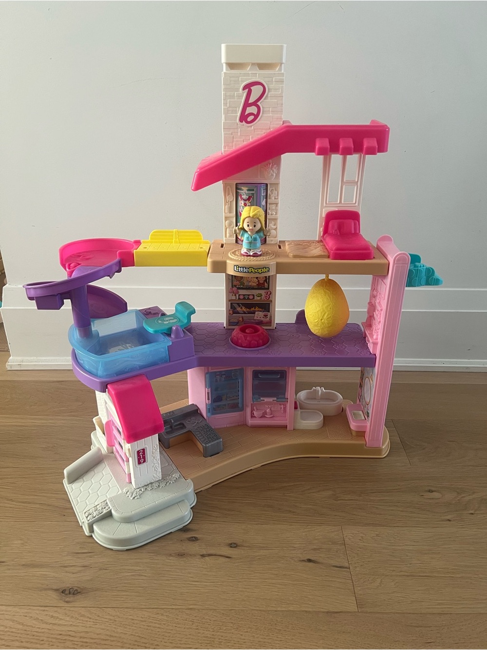 Little People x Barbie Little Dreamhouse Playset